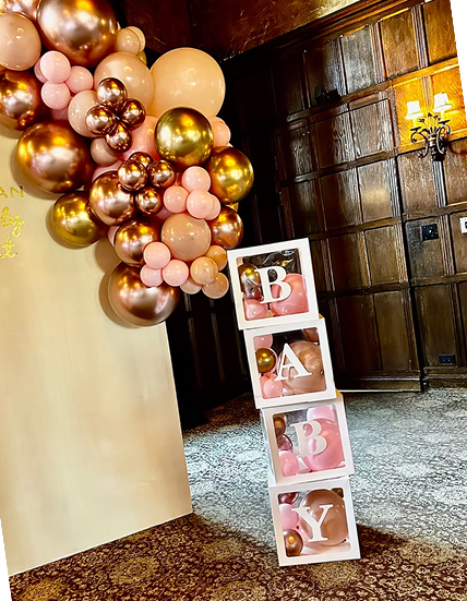 Birthday balloon decor by Balloon Dude